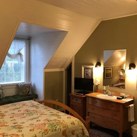 Inn At Harbour Village Ilwaco Exterior photo